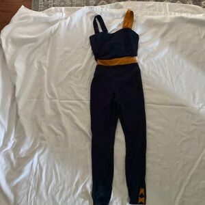 Z supply set for workouts or yoga